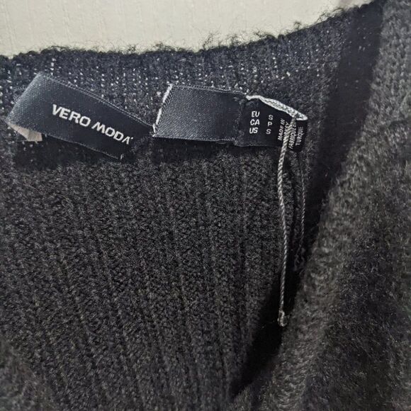 New Vero Moda | Joleen Knit Tank in Black - Picture 5 of 7